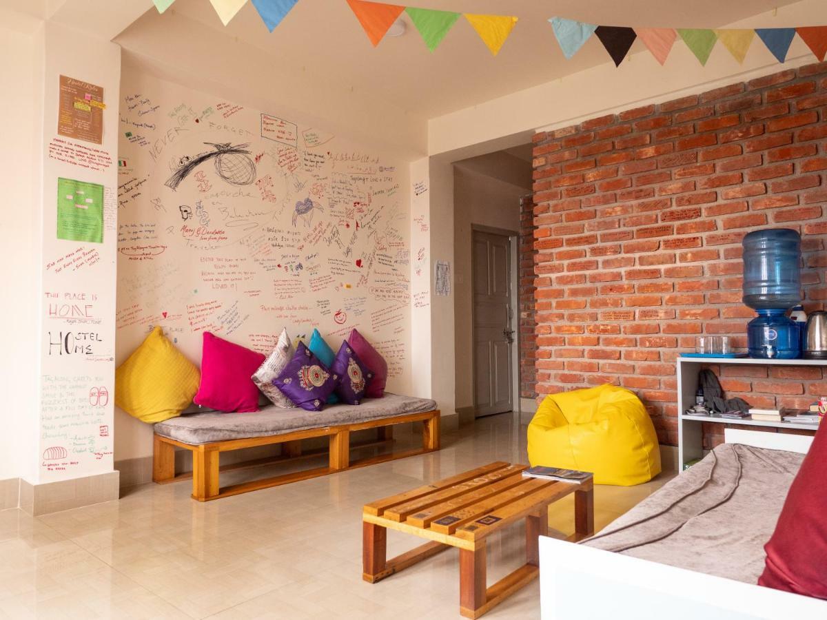 Ostello Tag Along Backpackers Gangtok Esterno foto